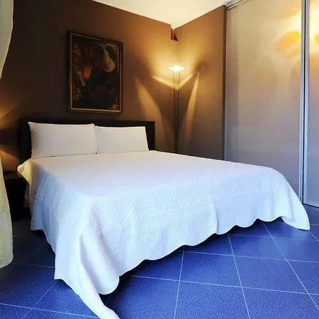 Costarainera Sleeps 14 Pool Air Con Wifi Dom wakacyjny *