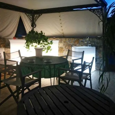 Costarainera Sleeps 14 Pool Air Con Wifi Caramagna Ligure