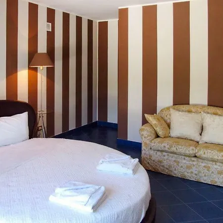 Costarainera Sleeps 14 Pool Air Con Wifi * Caramagna Ligure
