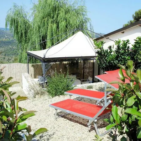 Costarainera Sleeps 14 Pool Air Con Wifi