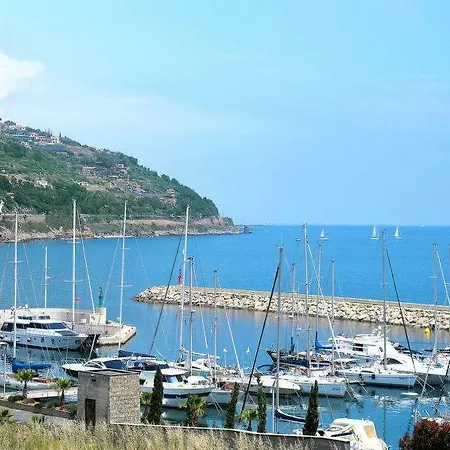 Costarainera Sleeps 14 Pool Air Con Wifi * Caramagna Ligure